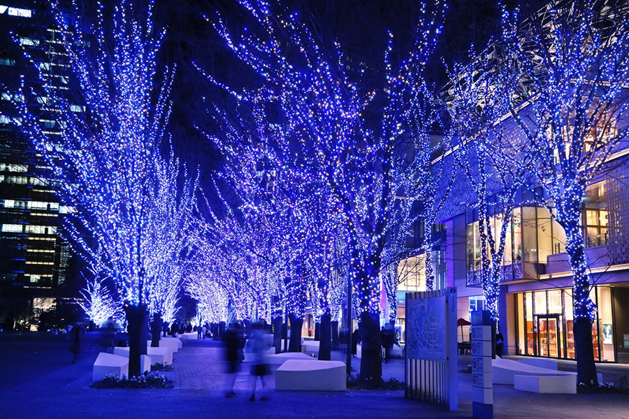 Minato Mirai 21, Shin-Takashima, Yokohama Station-East exit area Yokohama Milaight “Luminous Town, shed light on the future”