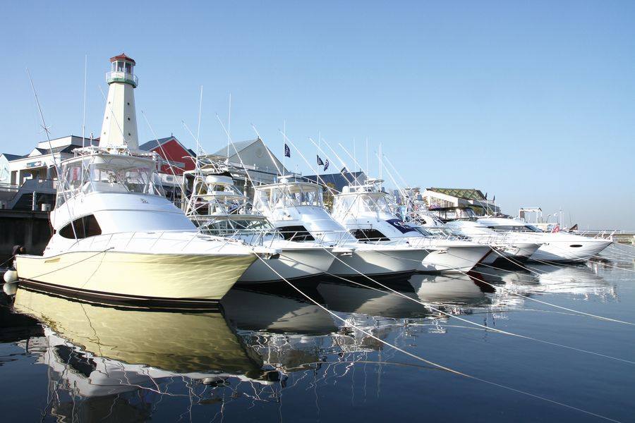 Yokohama Bayside Marina