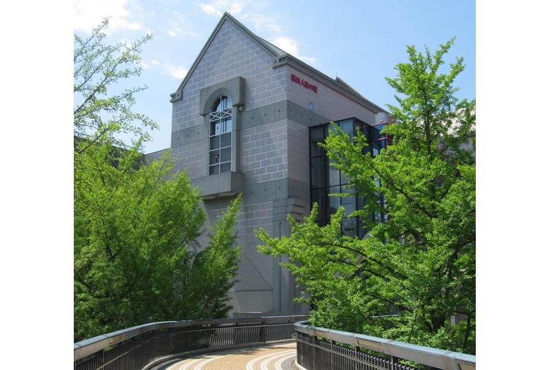 Yokohama Doll Museum
