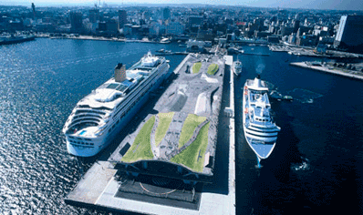 Yokohama International Passenger Terminal (Osanbashi Pier)