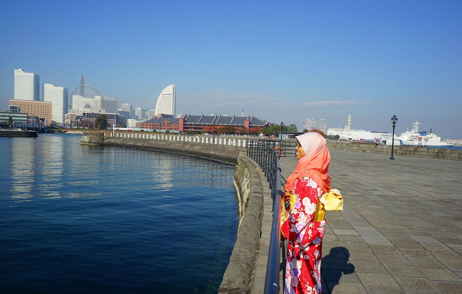 Muslim-Friendly Yokohama - Wear A Kimono and Enjoy Tea Ceremony!
