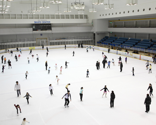 KOSÉ Shinyokohama Skate Center