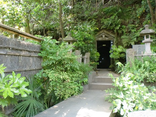 Grotte de TAYA (Temple Josenji)
