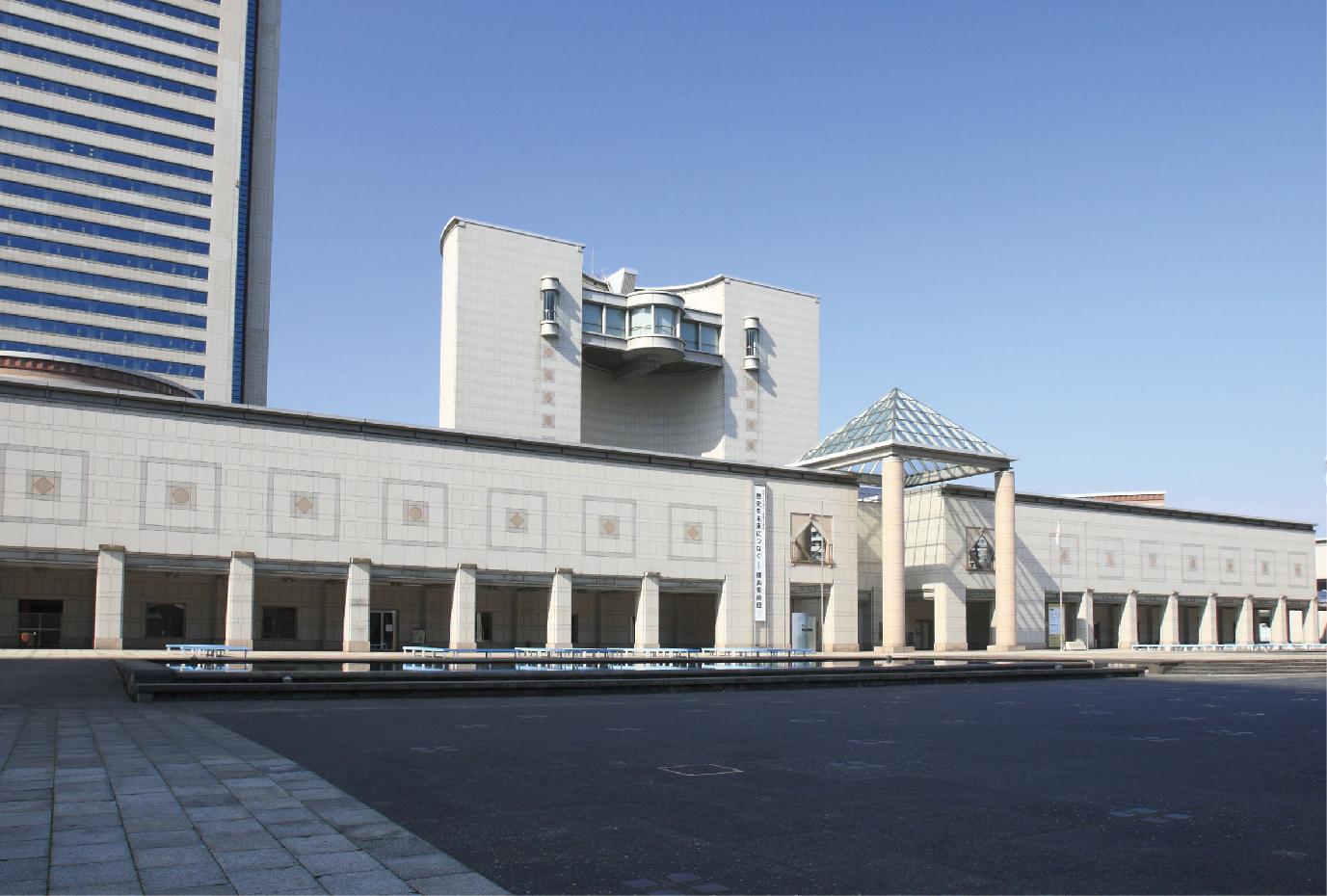 YOKOHAMA MUSEUM OF ART