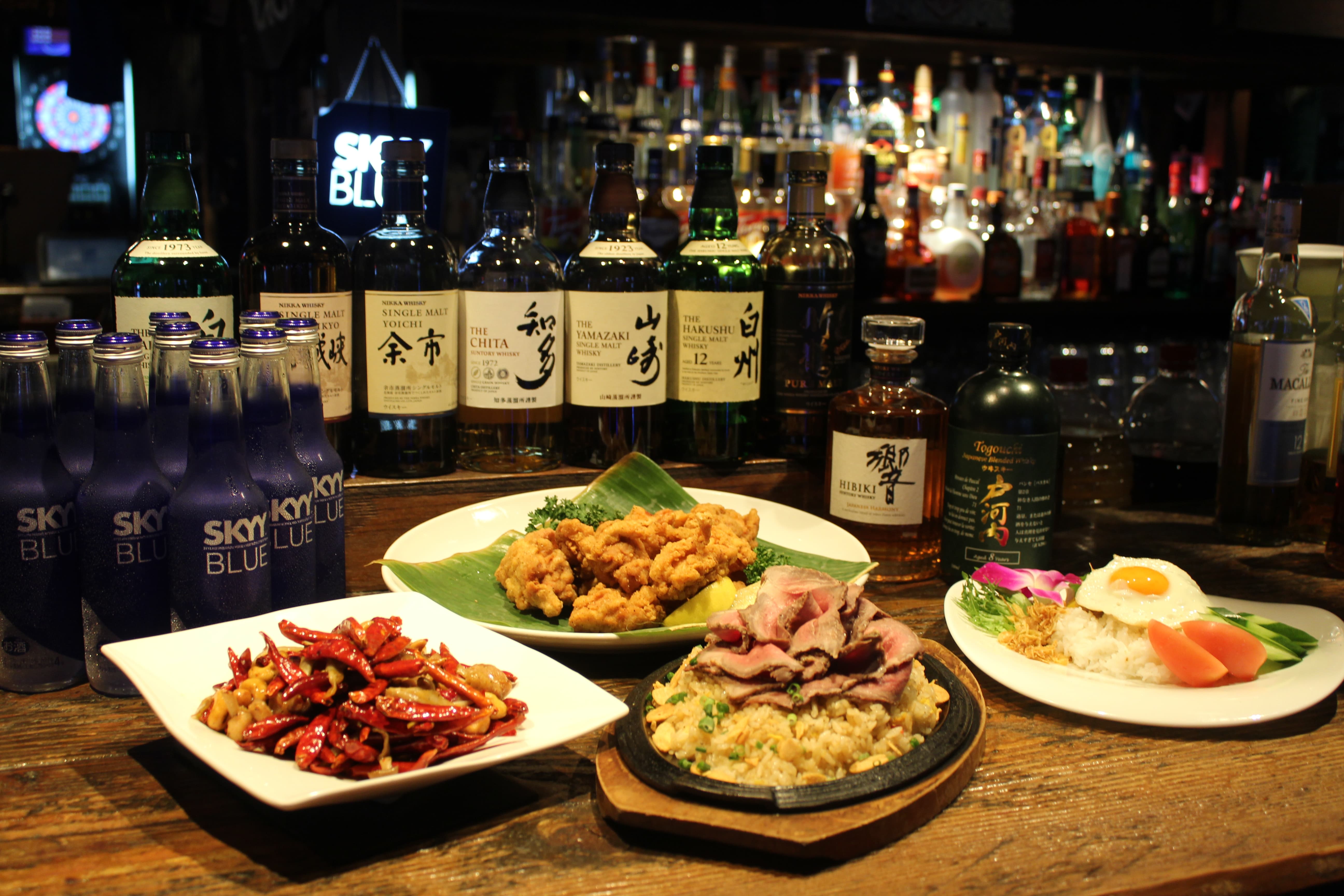 Three Monkeys Cafe