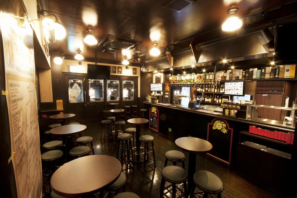 "HUB Richmond Hotel 
Yokohama Ekimae Branch"