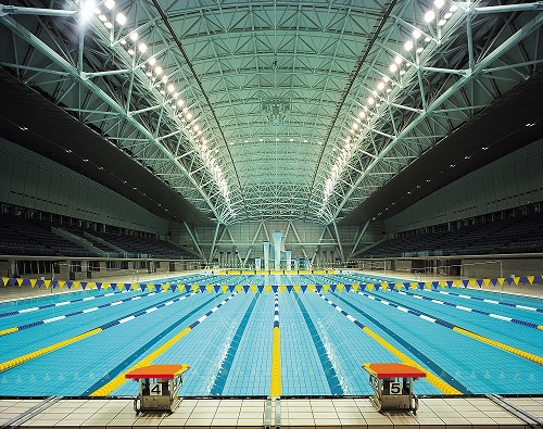 요코하마 국제 수영장