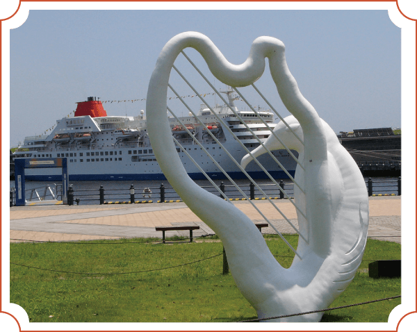 Seagull Harp (Aka-Renga Park)