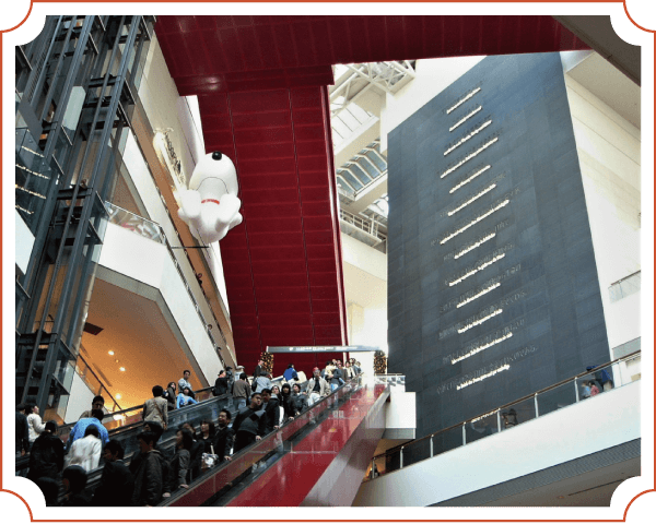 The Boundaries of the Limitless (Queen’s Square Yokohama)