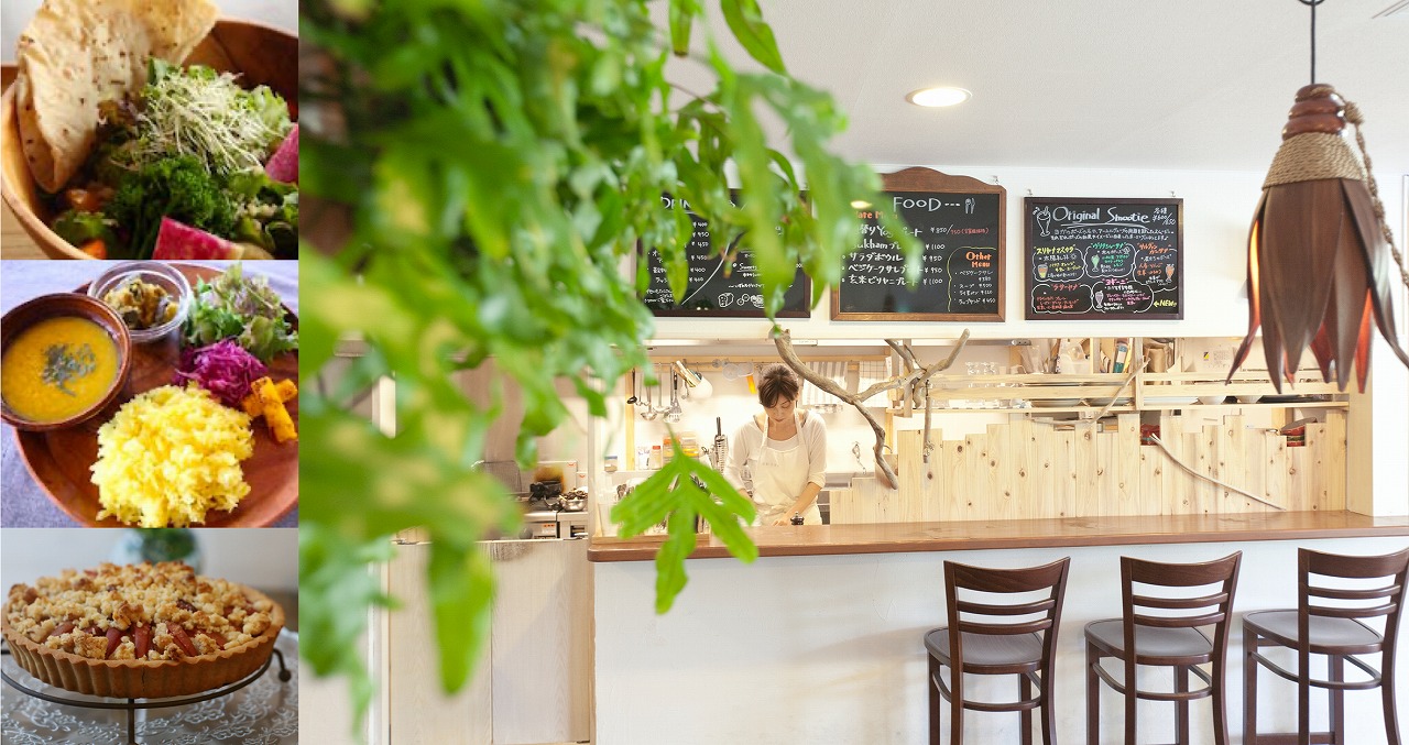 Yoga Caf&eacute; Sukham